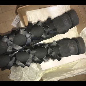 Ugg Bailey Bow 2 Tall